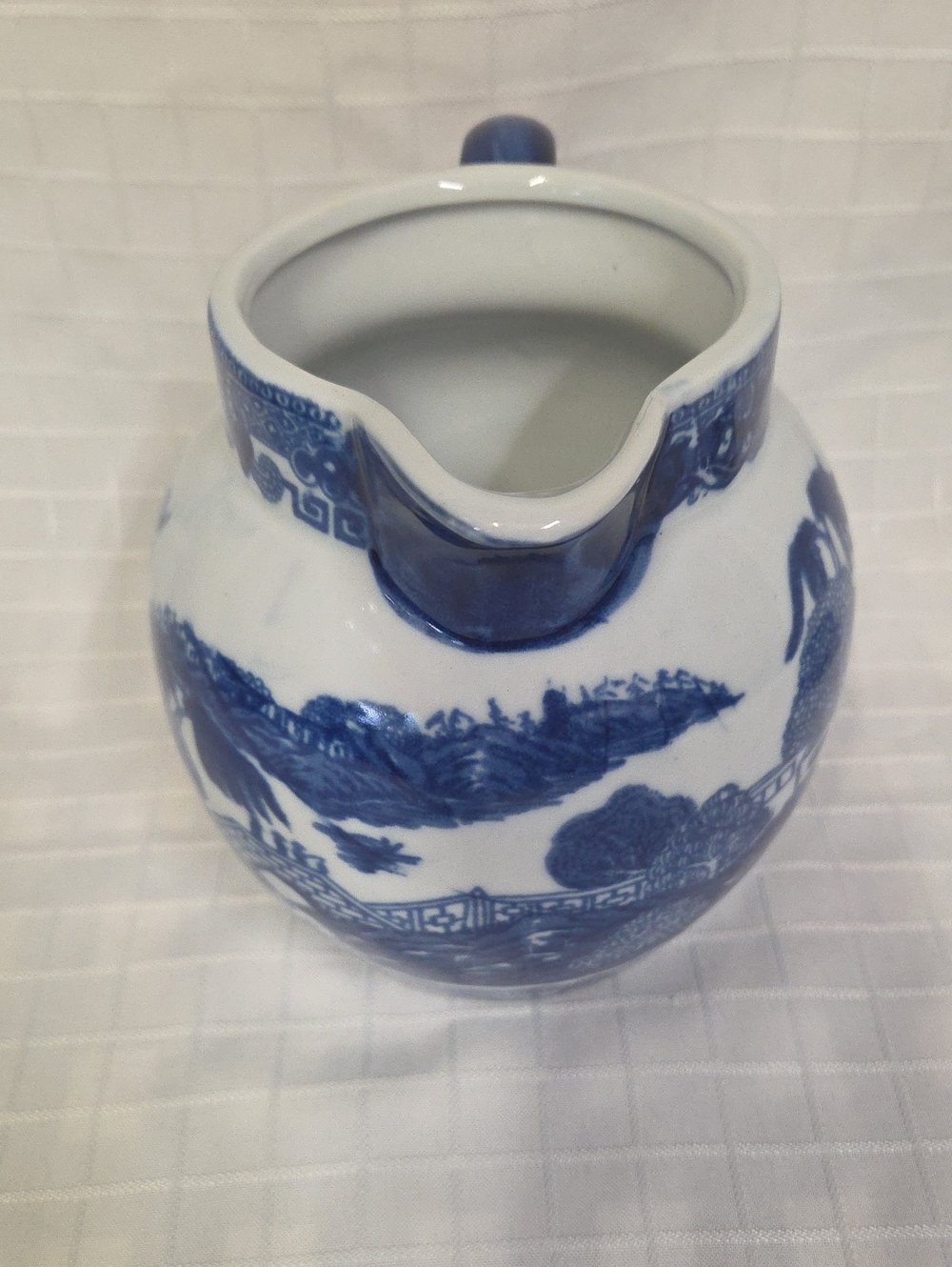 Victoria Ware Willow Pattern - Picture 2 of 5